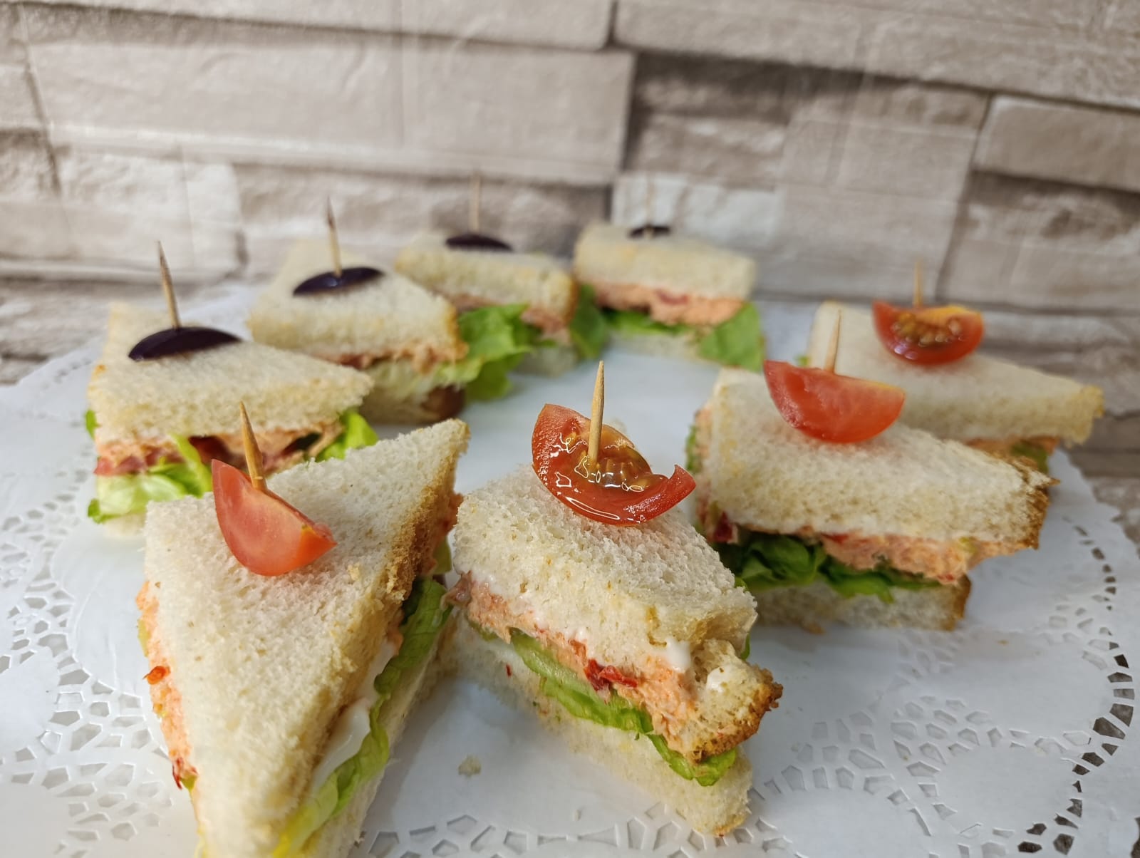 Sandwich de Miga Ave Mayo